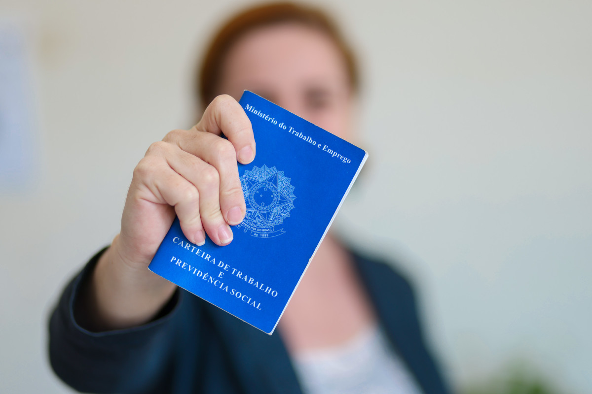 ACOLHIMENTO - Proposta fortalece autonomia econômica de mulheres por meio da reserva de vagas de emprego 