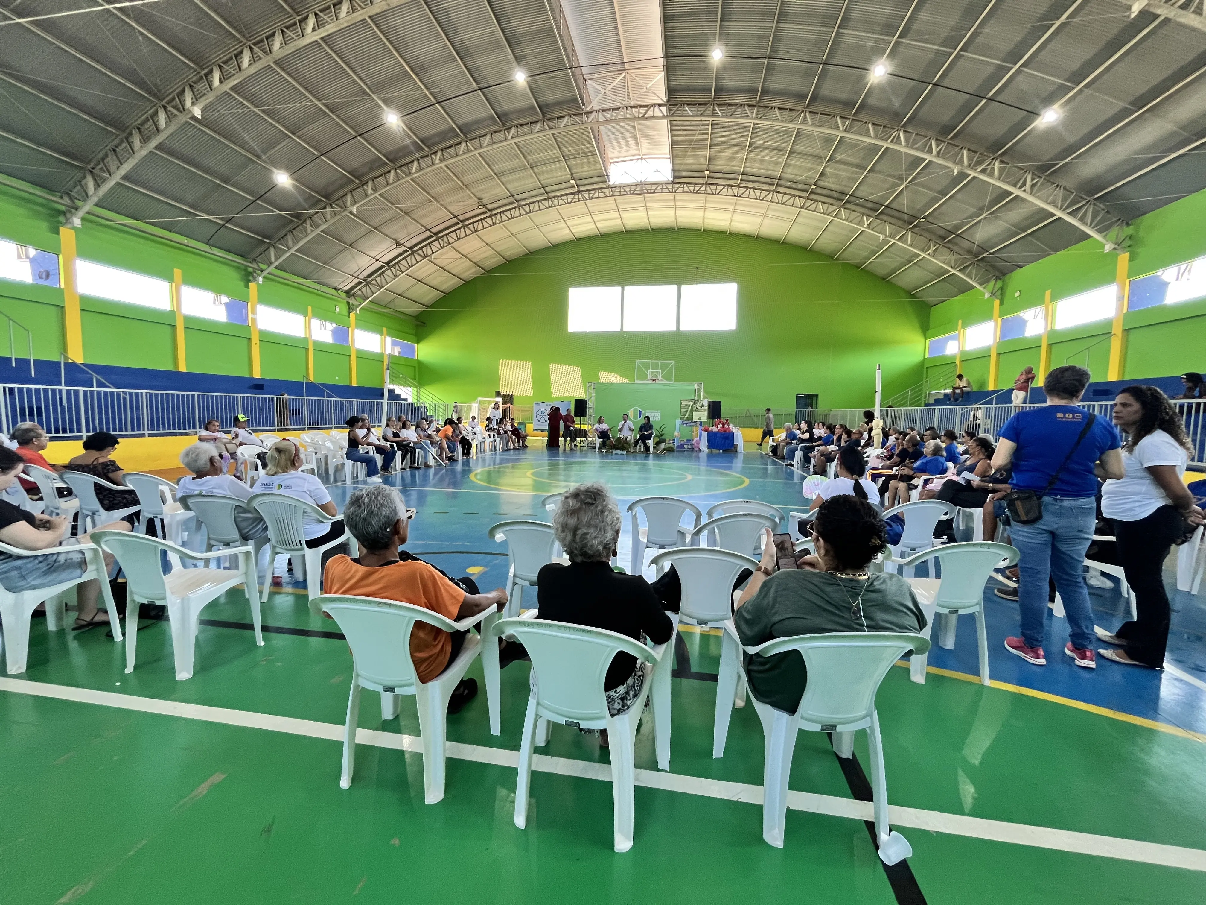ESTAR - Prefeitura de Porto Velho oferece dia de cuidado e serviços para idosos