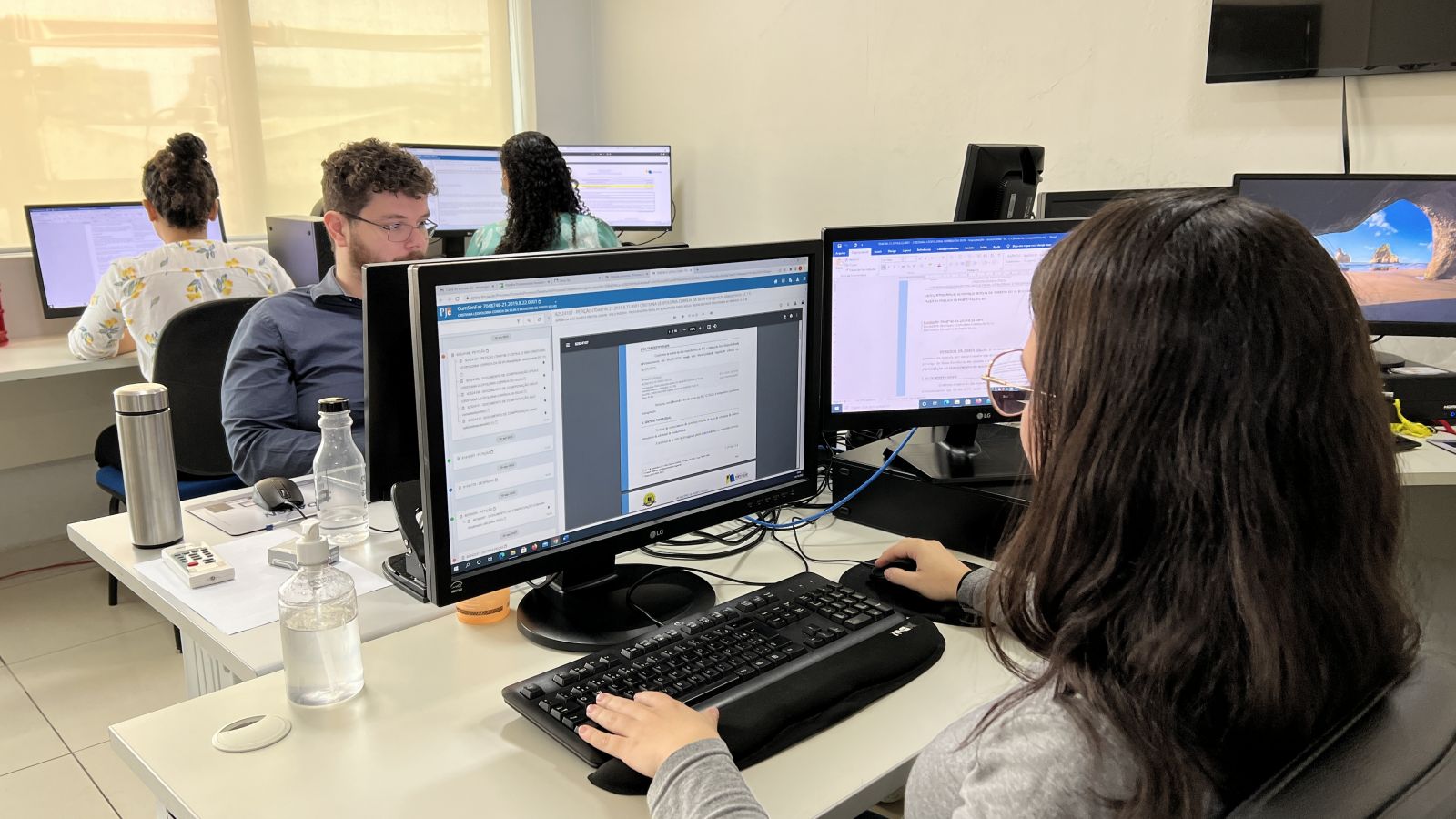 Segundo a visão da PGM, a justificativa de cancelamento de voos é considerada abusiva