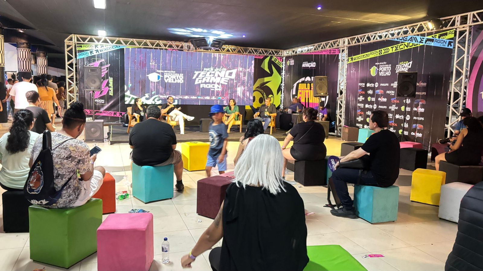 Um dos destaquesdo evento foi a competição de startups promovida em parceria com o Sebrae